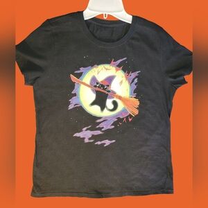 Halloween Black Cat Flying Lessons T-Shirt Black Size Med